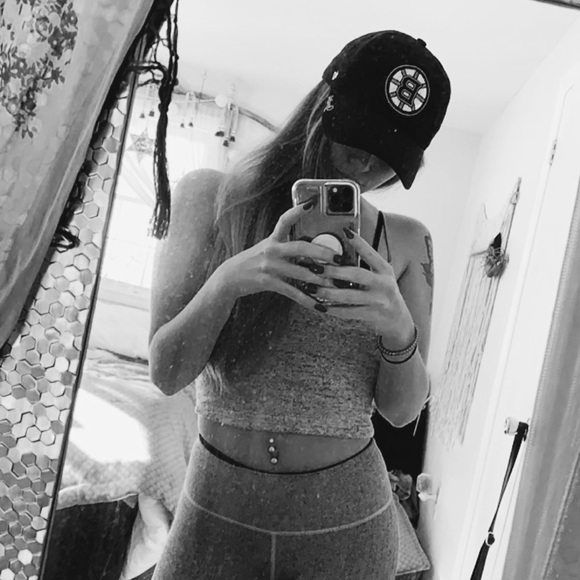 MEET THE POSHER✨🌱💖 - Picture 7 of 8